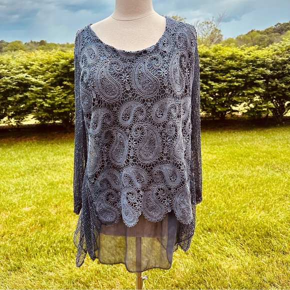 Chicca Paisley Mesh Overlay Top - Picture 1 of 15